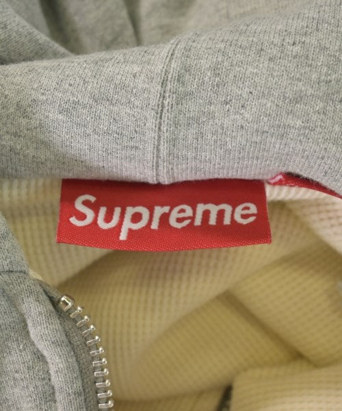 Supreme 連帽衫