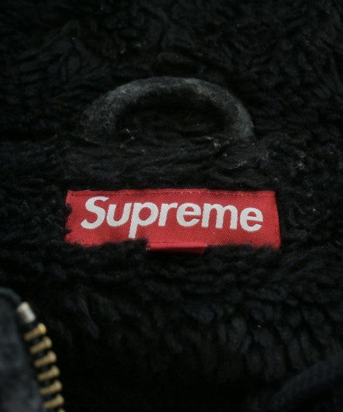 Supreme 連帽衫