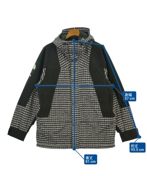 Supreme 山系外套