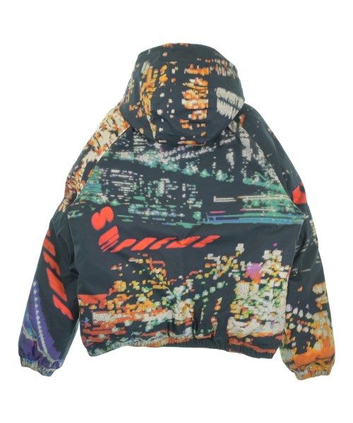 Supreme 羽絨夾克/背心