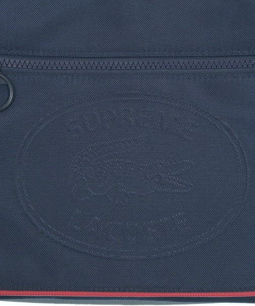 Supreme 肩背包