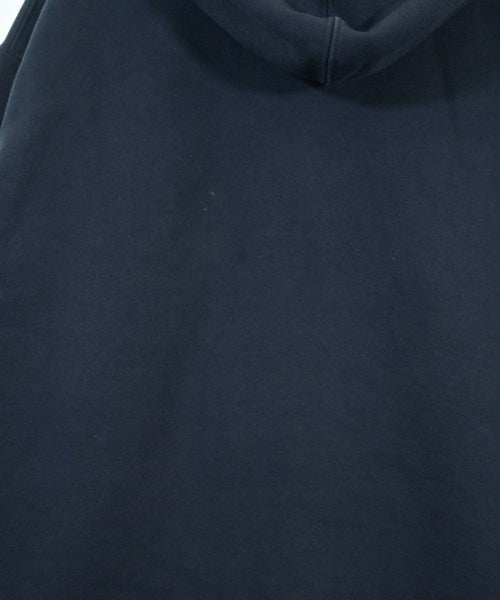 Supreme 連帽衫