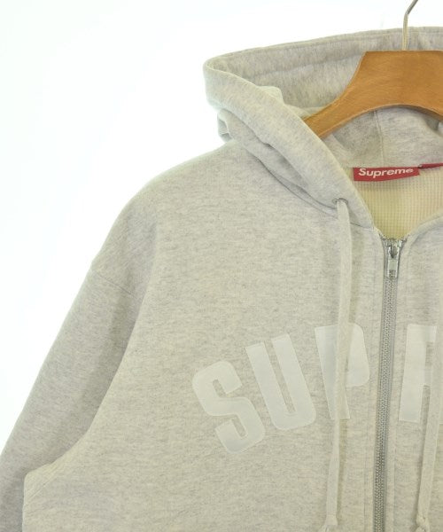 Supreme 連帽衫