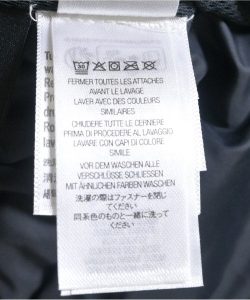 Supreme 羽絨夾克/背心