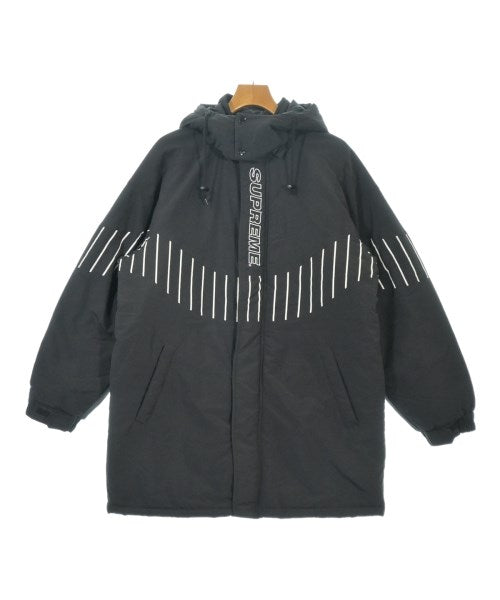 Supreme 羽絨大衣