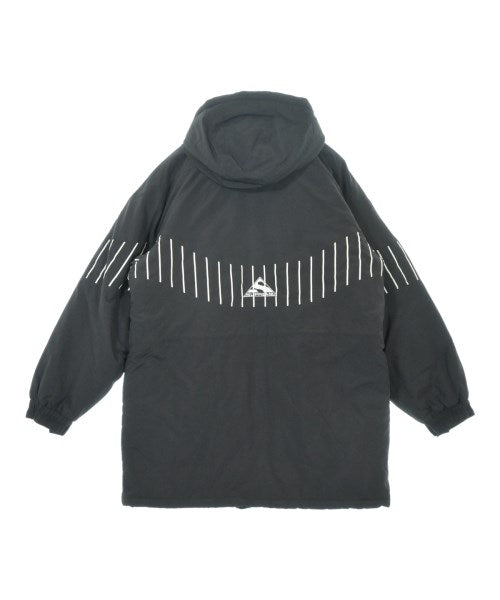 Supreme 羽絨大衣