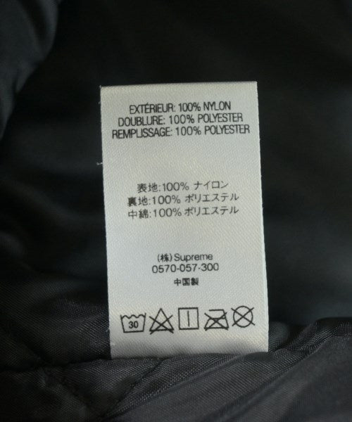 Supreme 羽絨大衣