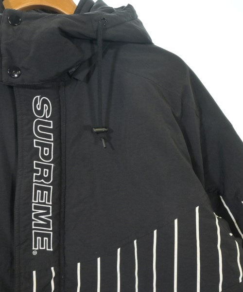 Supreme 羽絨大衣