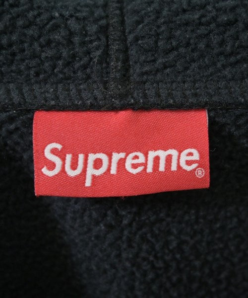 Supreme 連帽衫
