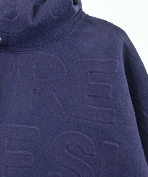 Supreme 連帽衫