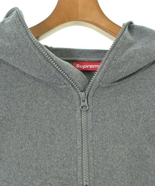 Supreme 連帽衫