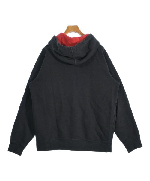 Supreme 連帽衫