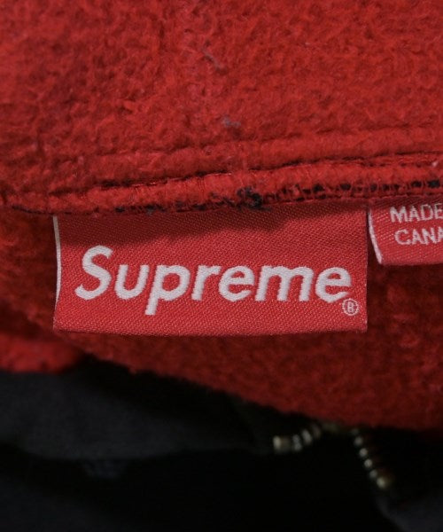 Supreme 連帽衫