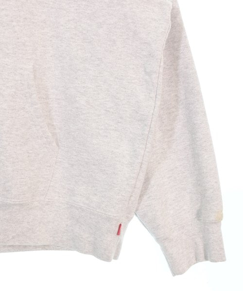 Supreme 連帽衫