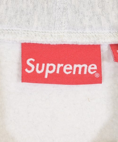 Supreme 連帽衫