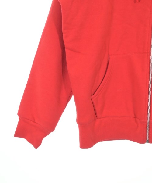 Supreme 連帽衫