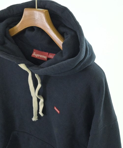 Supreme 連帽衫