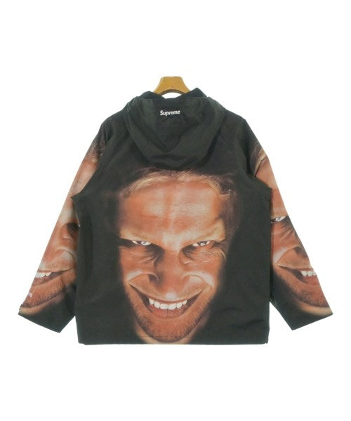 Supreme 山系外套