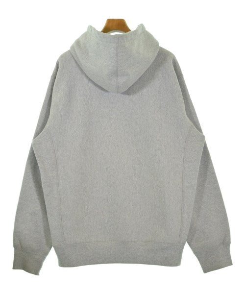 Supreme 連帽衫