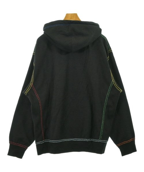 Supreme 連帽衫