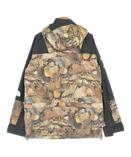 Supreme 山系外套