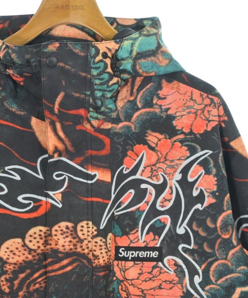 Supreme 山系外套