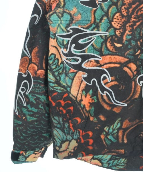 Supreme 山系外套