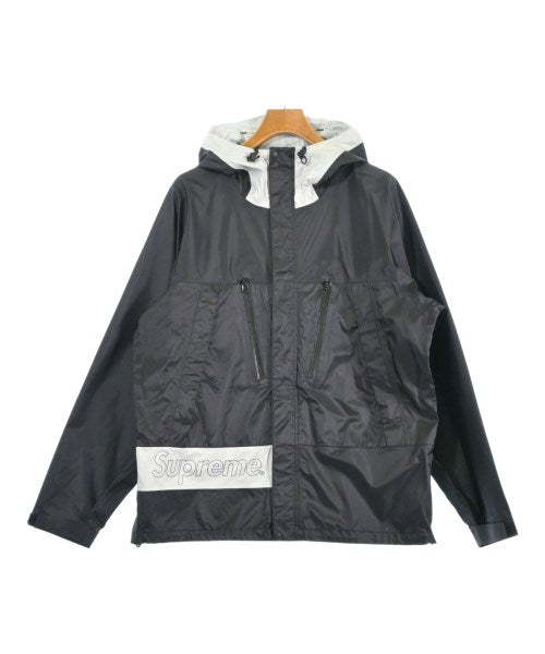 Supreme 山系外套