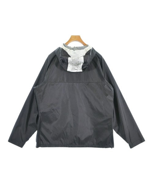 Supreme 山系外套