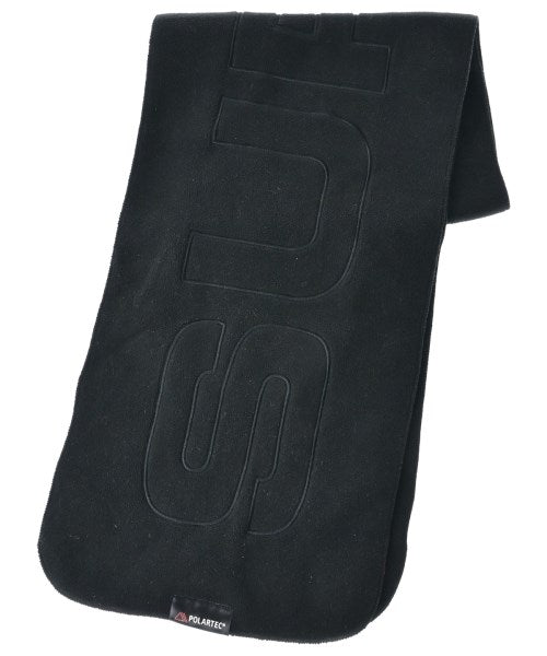 Supreme 冬季圍巾