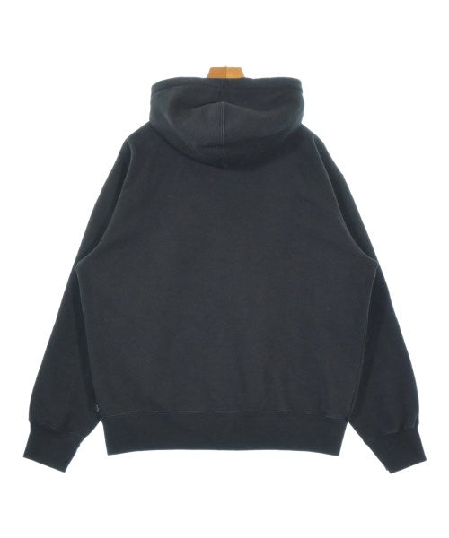 Supreme 連帽衫