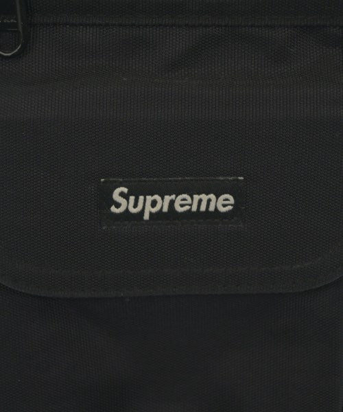 Supreme 肩背包