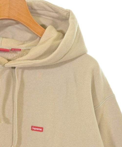 Supreme 連帽衫
