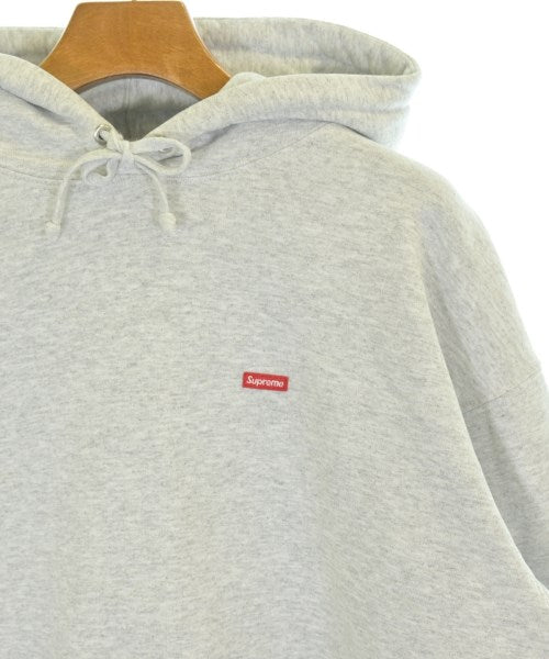 Supreme 連帽衫