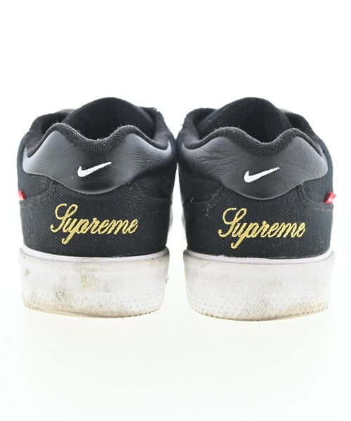 Supreme 運動鞋