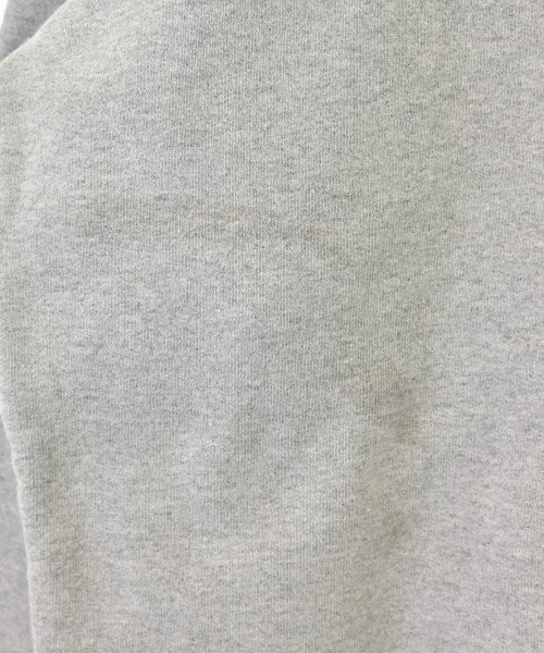 Supreme 連帽衫