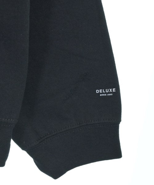 Deluxe 運動衫