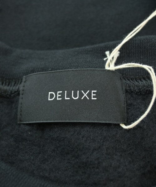 Deluxe 運動衫