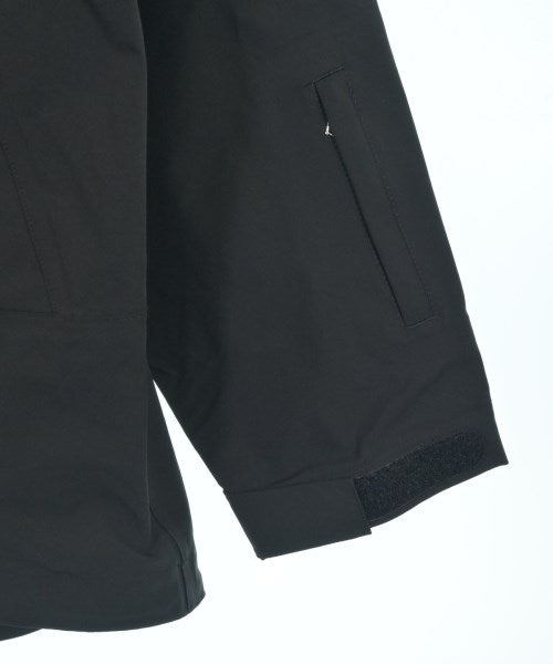 SOPHNET. 山系外套
