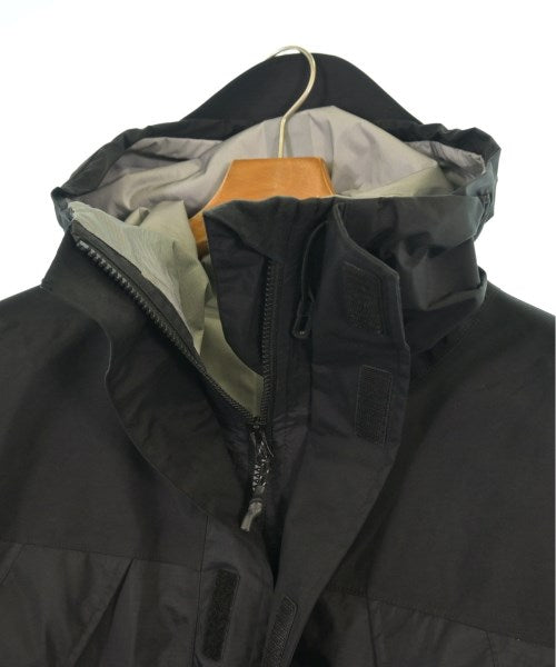 SOPHNET. 山系外套
