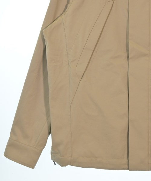 SOPHNET. 山系外套