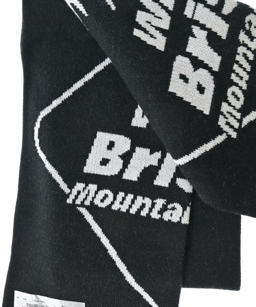 White Mountaineering 冬季圍巾