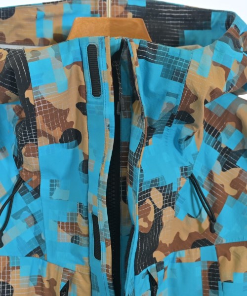 uniform experiment 山系外套