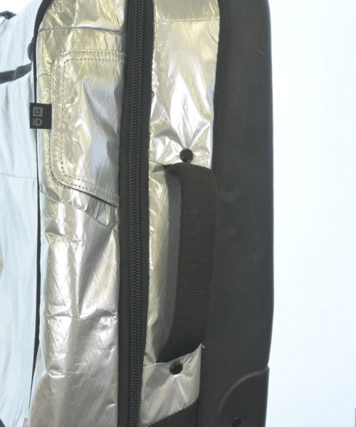 FRAGMENT DESIGN 隨身行李包/行李箱