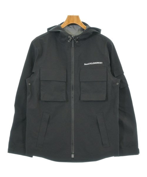 Deus ex Machina 山系外套