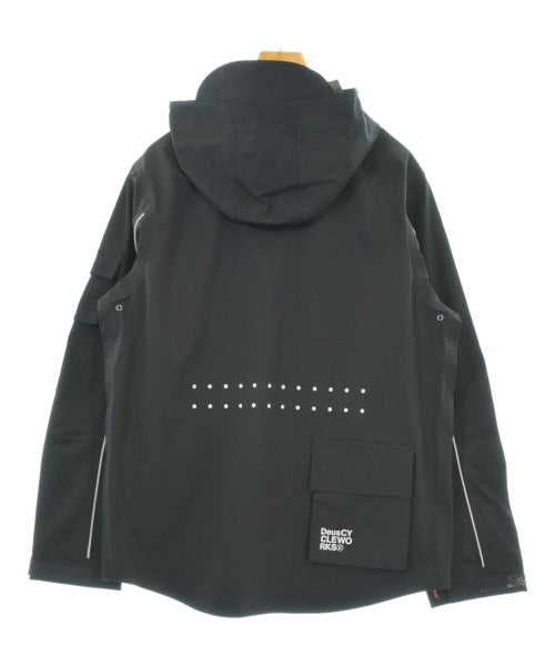 Deus ex Machina 山系外套