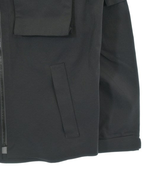 Deus ex Machina 山系外套