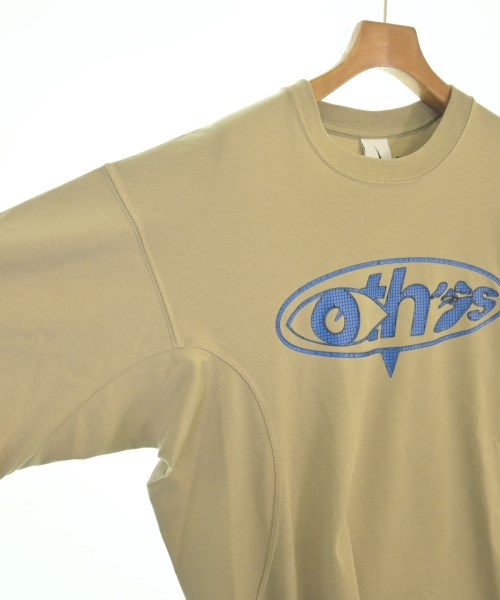 OFF-WHITE T恤/上衣