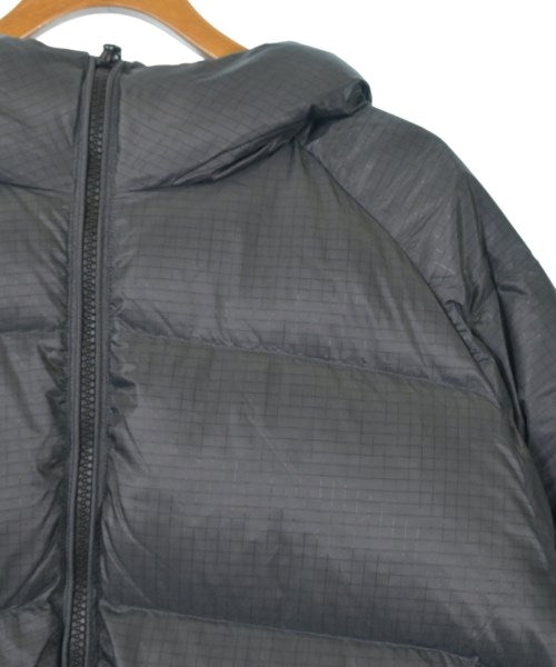 PALACE 羽絨夾克/背心