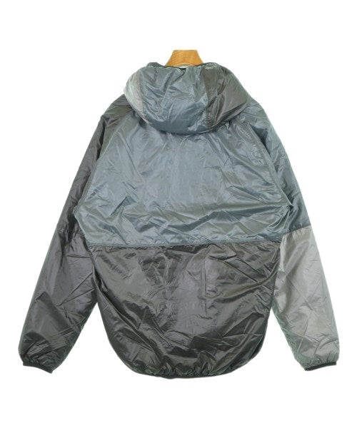 PALACE 羽絨夾克/背心